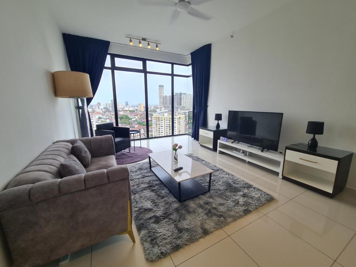 Beacon Executive Premium Suite Джордж Таун Екстериор снимка