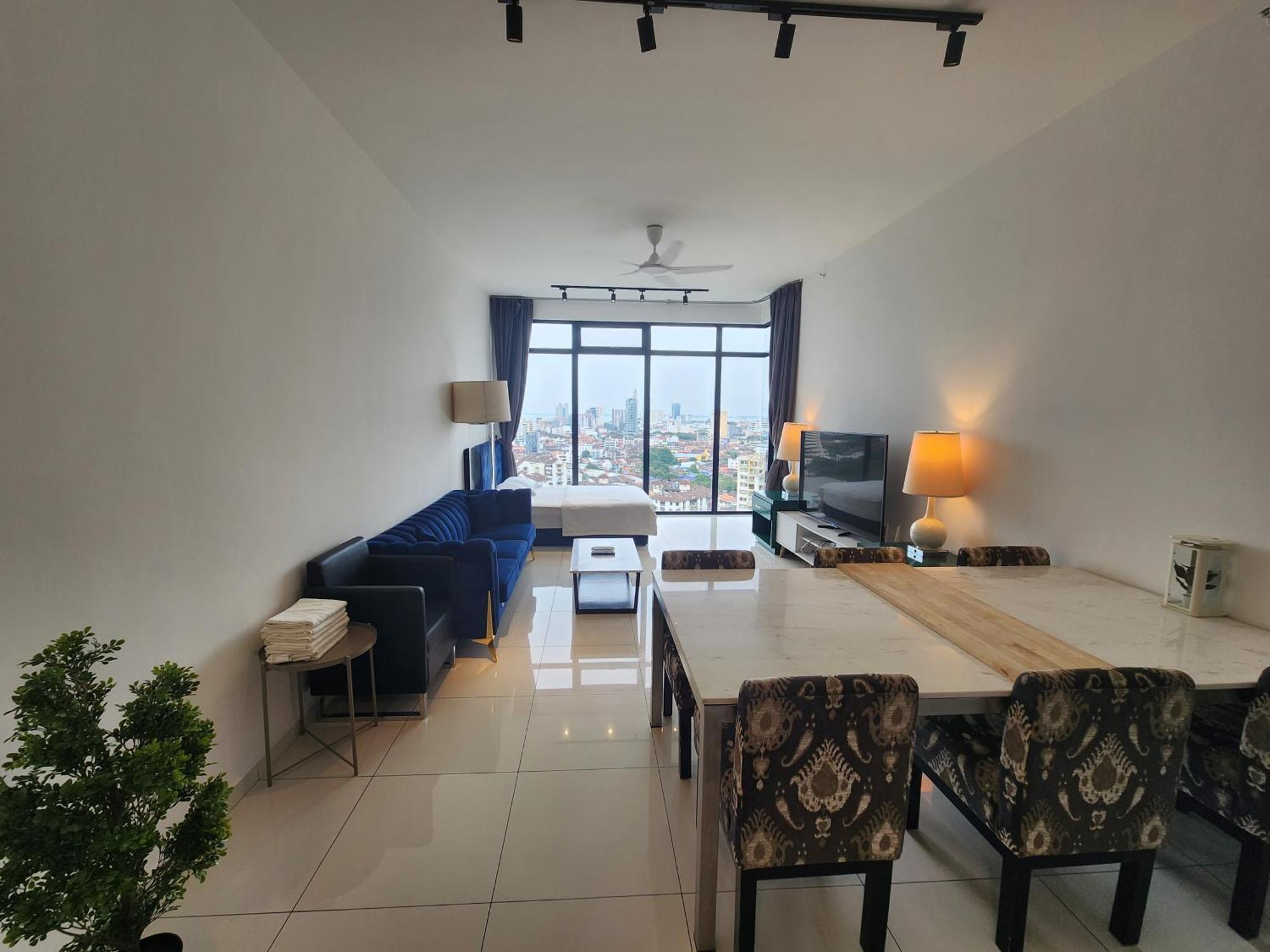 Beacon Executive Premium Suite Джордж Таун Екстериор снимка